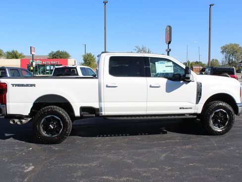 New 2026 Ford F250 Lariat w/ Tremor Off-Road Package image 6