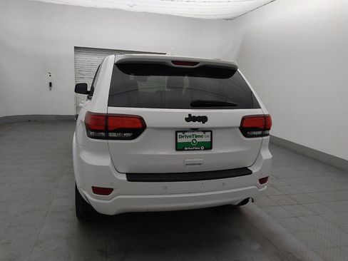 Used 2021 Jeep Grand Cherokee Laredo X RWD image 6