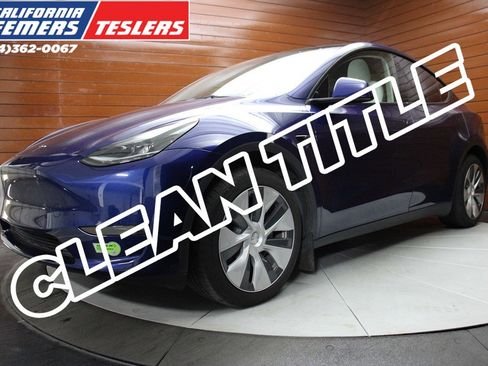 Used 2023 Tesla Model Y Long Range image 1