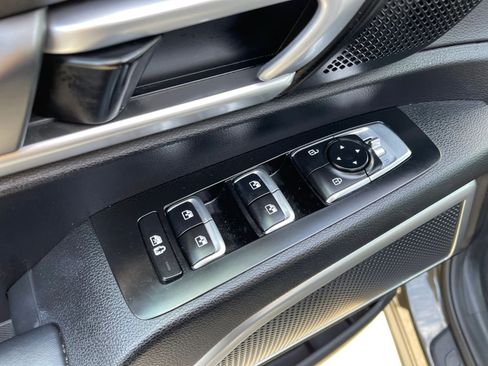 Used 2021 Kia Telluride S FWD image 18