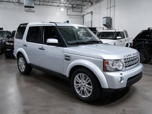 Used 2011 Land Rover LR4 HSE LUX AWD/4WD image 4