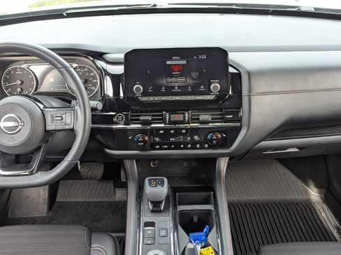 Used 2023 Nissan Pathfinder Rock Creek image 16