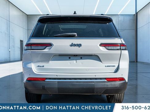 Used 2023 Jeep Grand Cherokee L Limited image 32