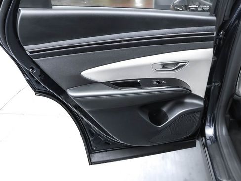 Used 2023 Hyundai Tucson Limited image 23