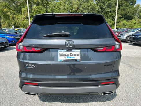 Used 2024 Honda CR-V Sport image 3