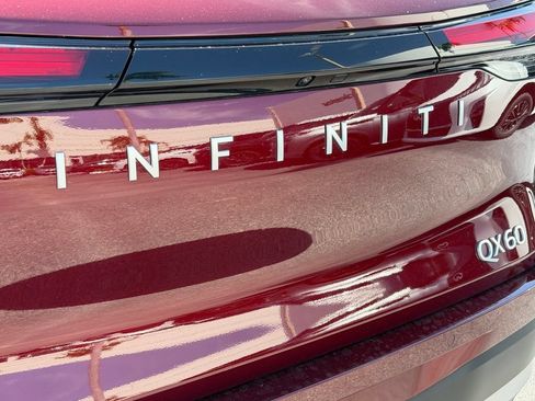 Used 2026 INFINITI QX60 Luxe w/ Cargo Package FWD image 10