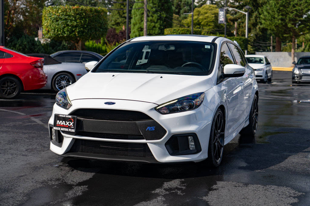 Used 2017 Ford Focus RS AWD/4WD image 4