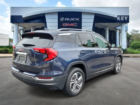 Used 2018 GMC Terrain SLT w/ LPO, Cargo Package image 5