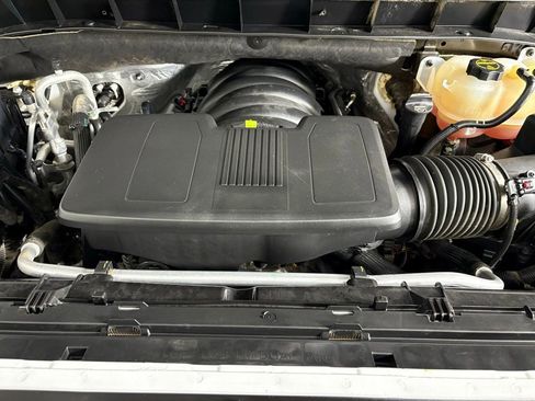 Used 2025 Chevrolet Silverado 1500 LT RWD image 42