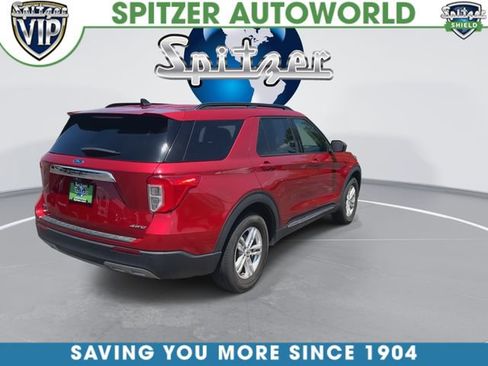 Used 2022 Ford Explorer XLT w/ Equipment Group 202A AWD/4WD image 9