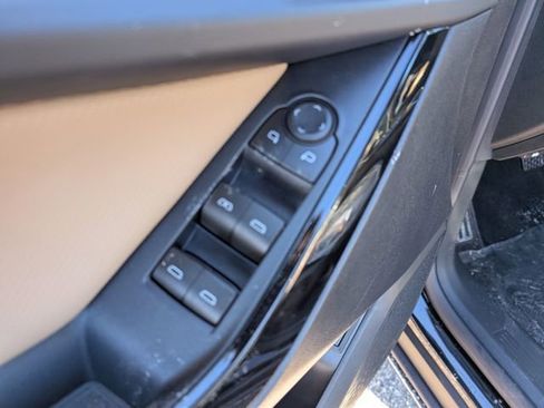 New 2026 Chevrolet Equinox ACTIV w/ Convenience Package III image 15