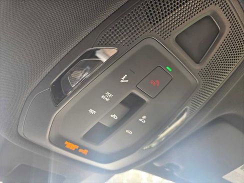 New 2025 Audi Q5 Prestige image 34