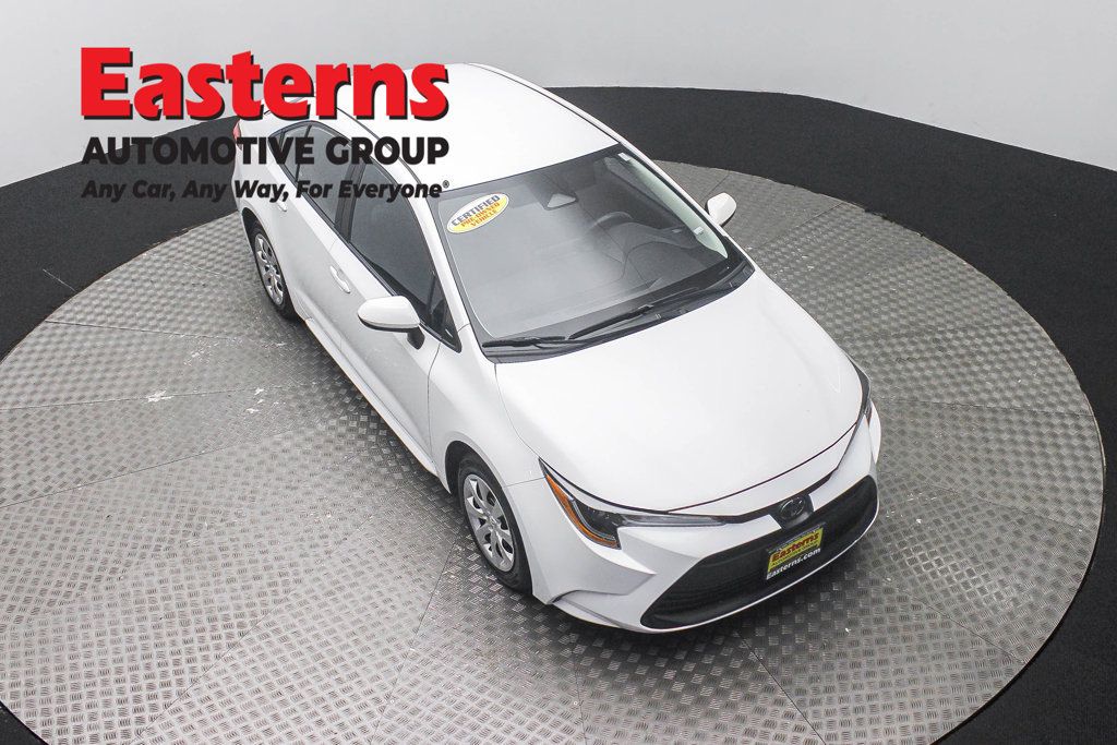Used 2024 Toyota Corolla LE FWD image 3