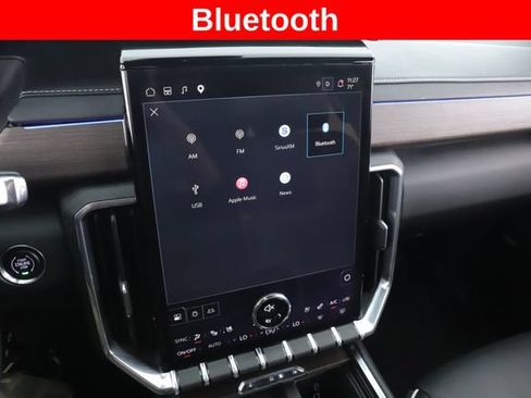 Used 2026 GMC Acadia Denali w/ LPO, Floor Liner Package AWD/4WD image 24