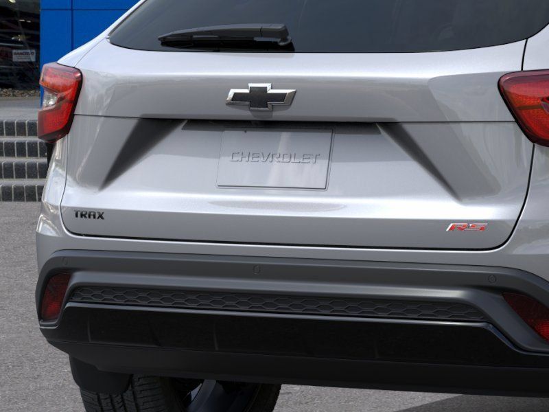 New 2026 Chevrolet Trax RS w/ Sunroof Package FWD image 14