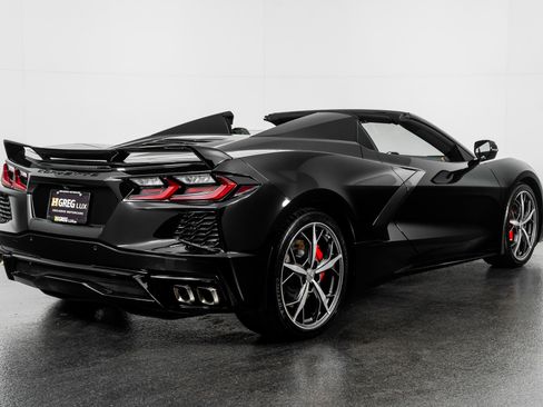 Used 2021 Chevrolet Corvette Stingray Preferred Conv w/ 2LT image 10