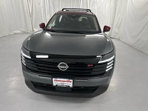 New 2026 Nissan Kicks SR w/ SR Premium Package image 8