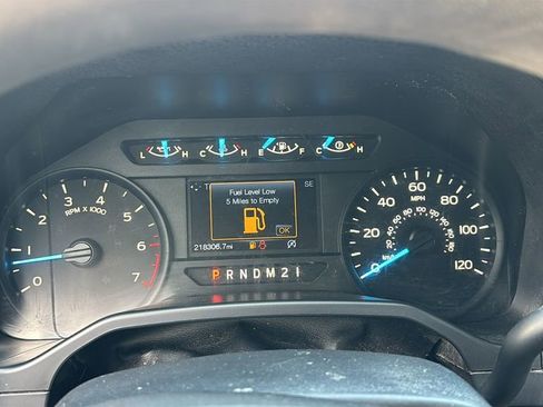 Used 2017 Ford F150 XL w/ Equipment Group 101A Mid AWD/4WD image 16