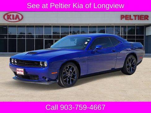 Used 2022 Dodge Challenger R/T w/ Blacktop Package RWD image 3