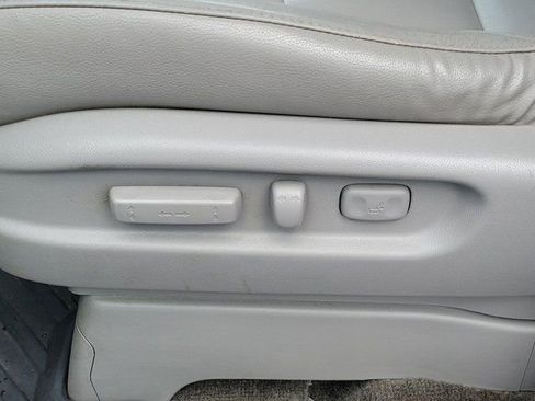 Used 2015 Honda Odyssey EX-L image 18