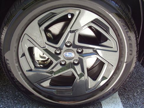 Used 2024 Subaru Crosstrek 2.5i Sport w/ Crosstrek Mirror Package AWD/4WD image 17