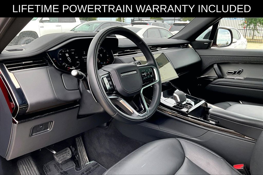 Used 2025 Land Rover Range Rover Sport SE AWD/4WD image 16