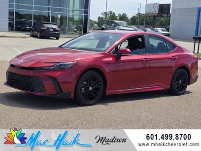 Used 2025 Toyota Camry SE