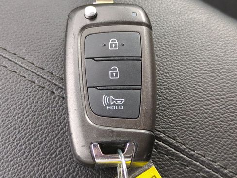 Certified 2023 Hyundai Tucson SE AWD/4WD image 25