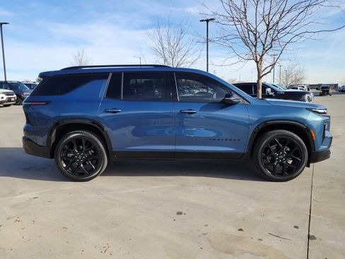 Used 2026 Chevrolet Traverse RS w/ LPO, Floor Liner Package image 2