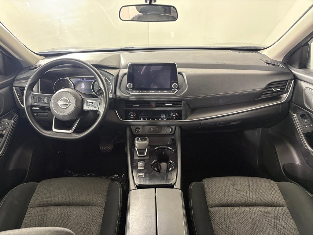 Used 2024 Nissan Rogue SV FWD image 44