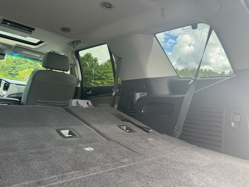 Used 2018 Chevrolet Tahoe LT RWD image 18