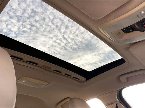 Used 2017 Volvo S60 T5 Dynamic image 21