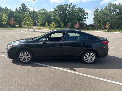 Used 2017 Subaru Impreza 2.0i AWD/4WD image 4