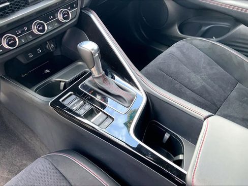 Used 2025 Acura ADX A-Spec image 16