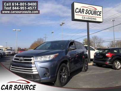 Used 2019 Toyota Highlander LE