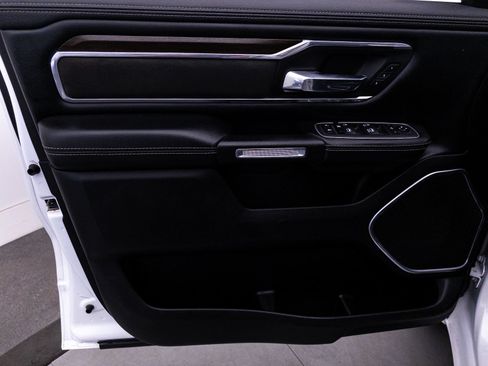 Used 2022 RAM 1500 Laramie RWD image 18