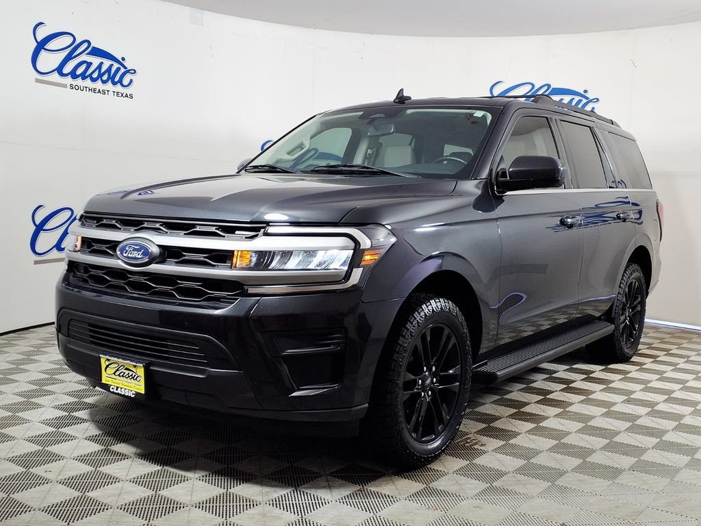Used 2022 Ford Expedition XLT RWD image 5