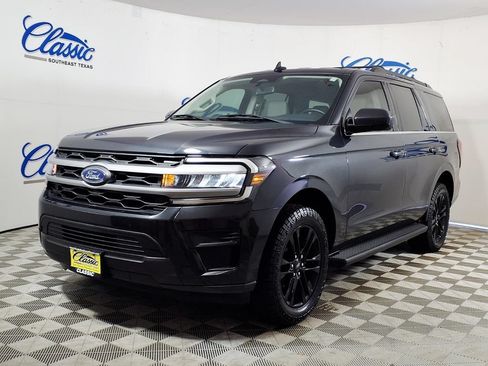 Used 2022 Ford Expedition XLT RWD image 5