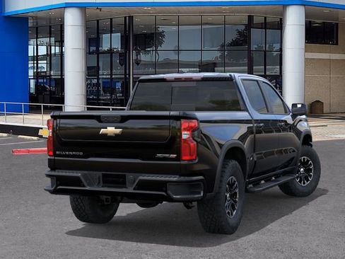 New 2026 Chevrolet Silverado 1500 ZR2 AWD/4WD image 4