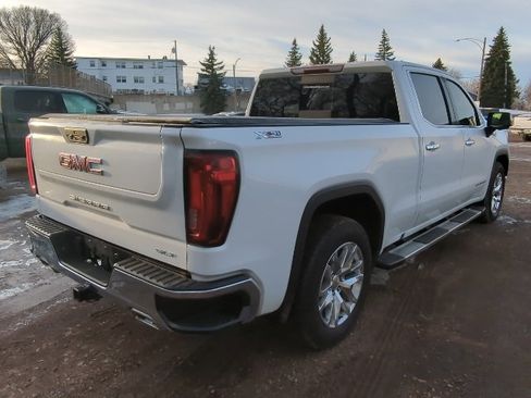 Used 2020 GMC Sierra 1500 SLT w/ SLT Premium Package image 11