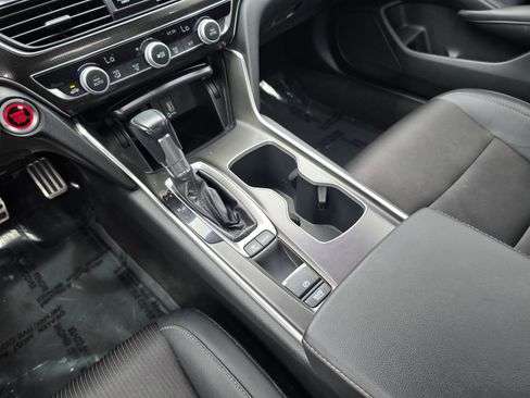Used 2019 Honda Accord Sport image 16