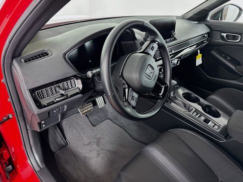 Used 2024 Honda Civic Sport image 9
