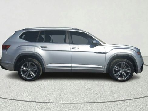 Used 2018 Volkswagen Atlas SE w/ R-Line Package image 7