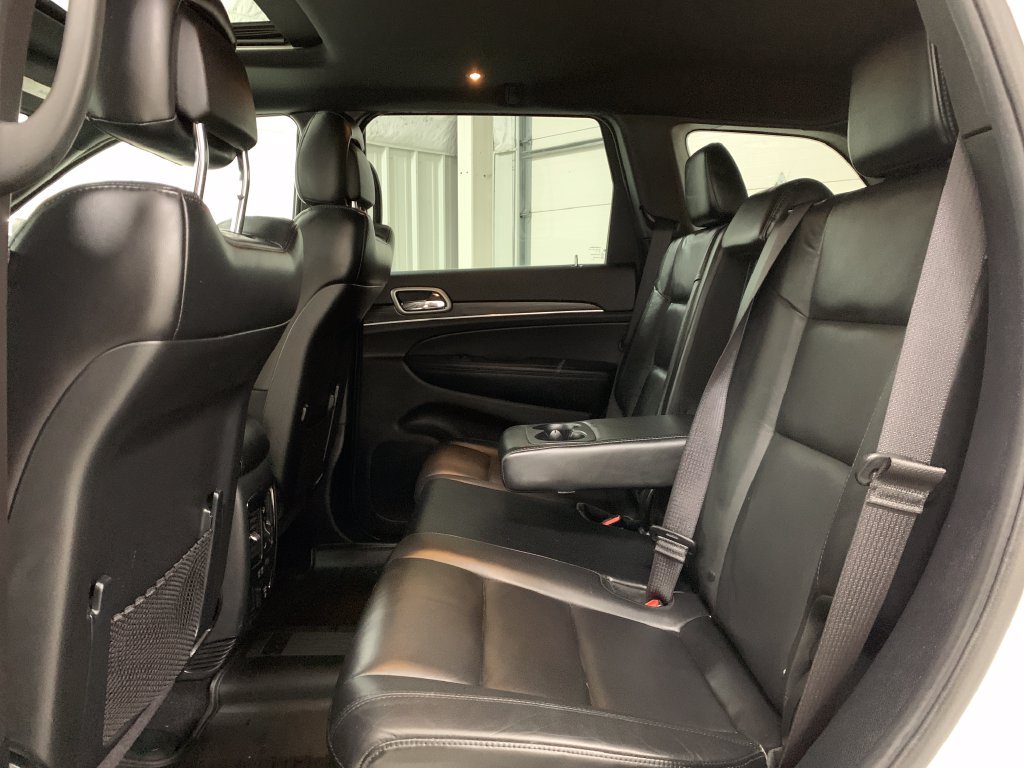 Used 2020 Jeep Grand Cherokee Limited AWD/4WD image 20