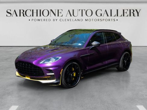 Used 2024 Aston Martin DBX 707 AWD/4WD image 11