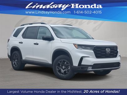 New 2025 Honda Pilot TrailSport