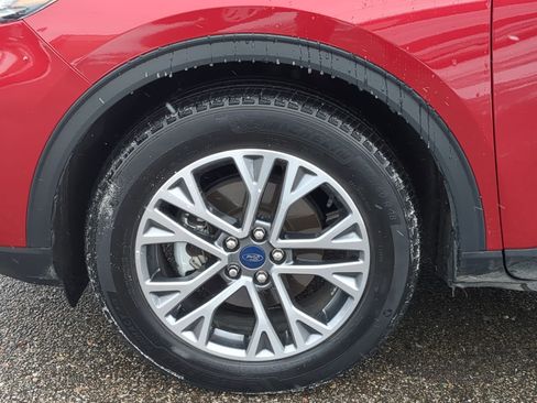 Certified 2022 Ford Escape SEL image 19