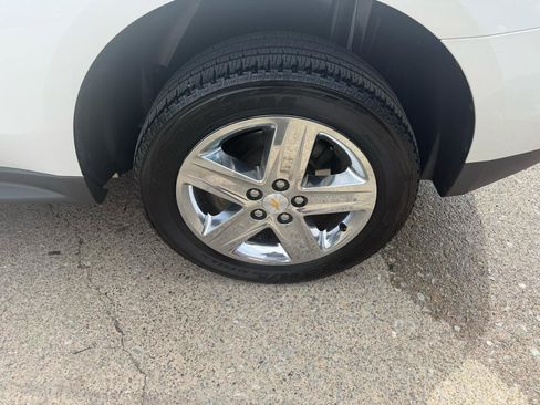 Used 2016 Chevrolet Equinox LT w/ Convenience Package AWD/4WD image 12