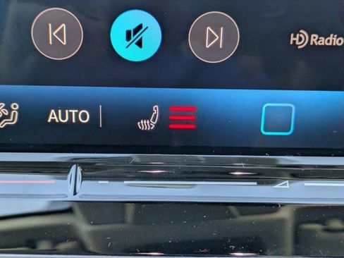 New 2026 Volkswagen Tiguan S AWD/4WD image 24