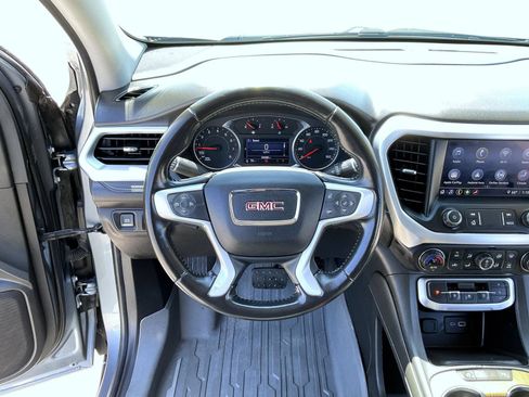 Certified 2020 GMC Acadia SLE w/ Driver Convenience Package AWD/4WD image 11